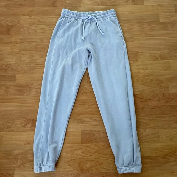 Aritzia Cozy fleece Boyfriend Sweatpant - Picture 1 of 1